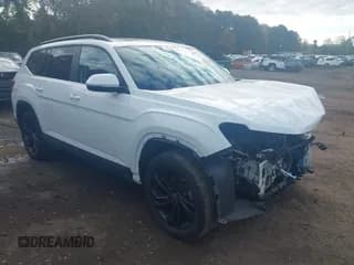 ✅ 2022 Volkswagen Atlas SE • VIN: 1V2KR2CA6NC565484 • Lot: 43499076. Listed on IAAI with 33,353 mi. Free auction sales archive from the USA and detailed vehicle history report at DreamBid. Image 1.