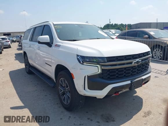 ✅ 2021 Chevrolet Suburban Z71 • VIN: 1GNSKDKD7MR160749 • Lot: 43247308. Wystawiony na IAAI z przebiegiem 87 831 mil. Bezpłatny archiwum sprzedaży aukcyjnych z USA i szczegółowy raport historii pojazdu na DreamBid. Zdjęcie 1.