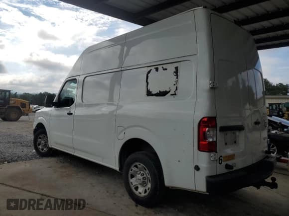 ✅ 2018 Nissan NV Cargo SV • VIN: 1N6BF0LY8JN802807 • Lot: 68647245. Wystawiony na Copart z przebiegiem 149 709 mil. Bezpłatny archiwum sprzedaży aukcyjnych z USA i szczegółowy raport historii pojazdu na DreamBid. Zdjęcie 2.