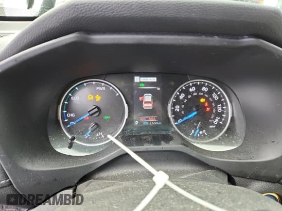 ✅ 2022 Toyota RAV4 Hybrid XLE Premium • VIN: JTMB6RFV4ND056070 • Лот: 93304705. Опубликован ранее на Copart с пробегом 37 226 миль. Бесплатный доступ к архиву аукционных продаж из США и подробный отчёт об истории автомобиля на DreamBid. Изображение 9.