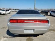 ✅ 2012 Dodge Challenger R/T Plus • VIN: 2C3CDYBTXCH158003 • Lot: 47183605. Wystawiony na Copart z przebiegiem Nie podano. Bezpłatny archiwum sprzedaży aukcyjnych z USA i szczegółowy raport historii pojazdu na DreamBid. Zdjęcie 6.