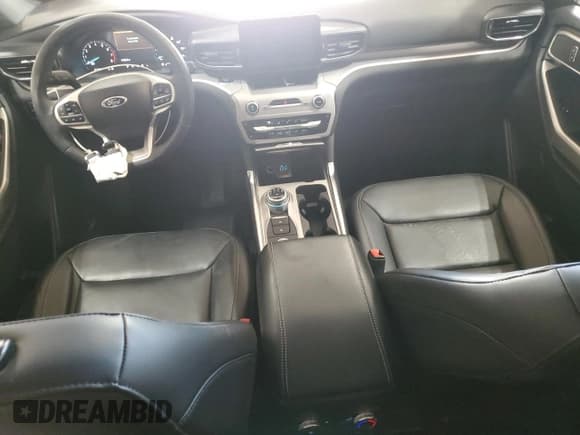 ✅ 2023 Ford Explorer XLT • VIN: 1FMSK8DH1PGA30705 • Lot: 42219705. Wystawiony na Copart z przebiegiem 14 423 mil. Bezpłatny archiwum sprzedaży aukcyjnych z USA i szczegółowy raport historii pojazdu na DreamBid. Zdjęcie 8.