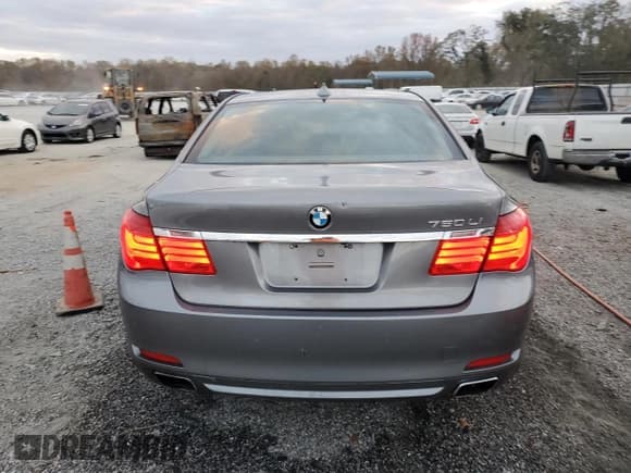 ✅ 2009 BMW 7 Series 750Li • VIN: WBAKB83519CY61012 • Lot: 78408614. Listed on Copart with 151,277 mi. Free auction sales archive from the USA and detailed vehicle history report at DreamBid. Image 6.