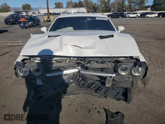 ✅ 2019 Dodge Challenger SXT • VIN: 2C3CDZAG4KH677461 • Lot: 81975975. Listed on Copart with 135,179 mi. Free auction sales archive from the USA and detailed vehicle history report at DreamBid. Image 5.