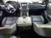 2020 Chevrolet Suburban LS z VIN 1GNSCGKC5LR306893, wystawiony jako Copart lot #65370435 z przebiegiem 34 372 mil mil oraz Szkoda całkowita • Salvage title. Historia ofert i sprzedaży dostępna na DreamBid. Obrazek 8.