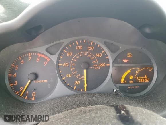 ✅ 2004 Toyota Celica GTS • VIN: JTDDY32T540072398 • Лот: 83764405. Опубликован ранее на Copart с пробегом 179 692 миль. Бесплатный доступ к архиву аукционных продаж из США и подробный отчёт об истории автомобиля на DreamBid. Изображение 9.