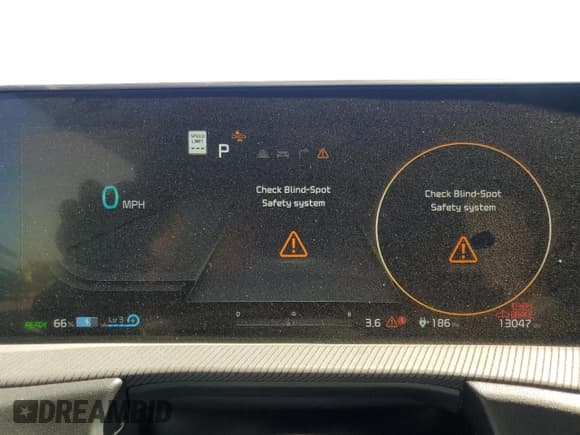 ✅ 2022 Kia EV6 GT-Line • VIN: KNDC44LA4N5072603 • Лот: 59044835. Опубликован ранее на Copart с пробегом 13 047 миль. Бесплатный доступ к архиву аукционных продаж из США и подробный отчёт об истории автомобиля на DreamBid. Изображение 9.