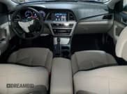 ✅ 2017 Hyundai Sonata SE • VIN: 5NPE24AF8HH483603 • Лот: 85405485. Опубликован ранее на Copart с пробегом 126 674 миль. Бесплатный доступ к архиву аукционных продаж из США и подробный отчёт об истории автомобиля на DreamBid. Изображение 8.