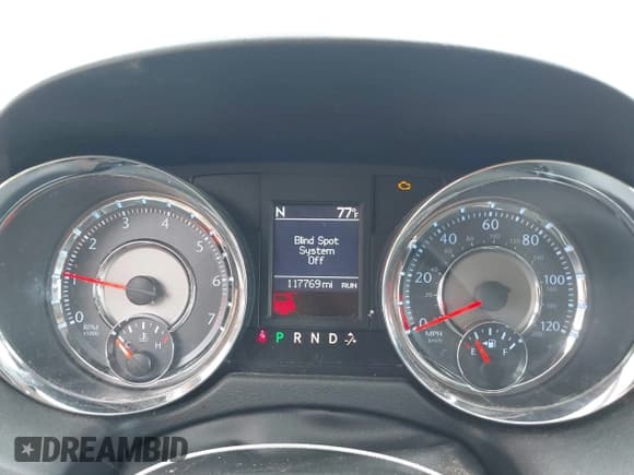 ✅ 2013 Chrysler Town & Country Touring L • VIN: 2C4RC1CG6DR615838 • Lot: 43219146. Listed on IAAI with 117,769 mi. Free auction sales archive from the USA and detailed vehicle history report at DreamBid. Image 7.