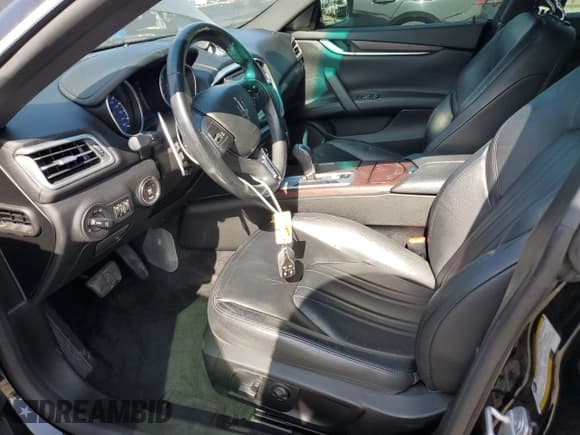 ✅ 2015 Maserati Ghibli S Q4 • VIN: ZAM57RTA6F1151787 • Лот: 90022995. Опубликован ранее на Copart с пробегом 71 805 миль. Бесплатный доступ к архиву аукционных продаж из США и подробный отчёт об истории автомобиля на DreamBid. Изображение 7.