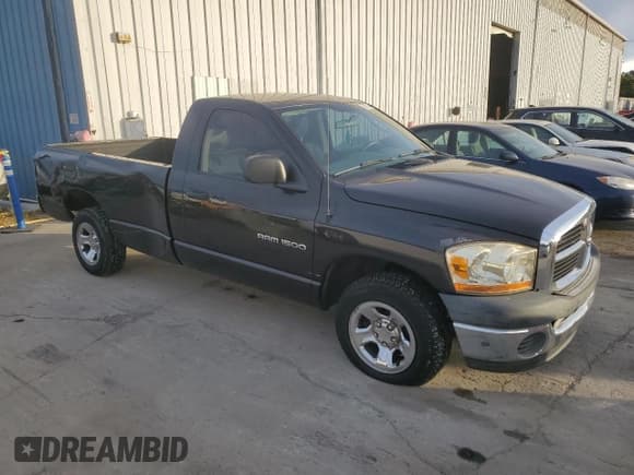 ✅ 2006 Dodge 1500 ST • VIN: 1D7HA16K86J231459 • Лот: 75958274. Опубликован ранее на Copart с пробегом 191 390 миль. Бесплатный доступ к архиву аукционных продаж из США и подробный отчёт об истории автомобиля на DreamBid. Изображение 4.