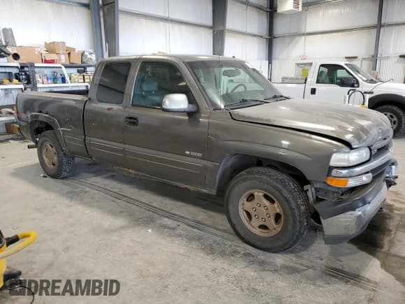 ✅ 2002 Chevrolet Silverado 1500 LS • VIN: 2GCEK19T121335326 • Лот: 71213445. Опубликован ранее на Copart с пробегом 183 009 миль. Бесплатный доступ к архиву аукционных продаж из США и подробный отчёт об истории автомобиля на DreamBid. Изображение 4.
