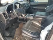 ✅ 2018 Ford Expedition Max XLT • VIN: 1FMJK1JT8JEA34930 • Лот: 71547105. Опубликован ранее на Copart с пробегом 182 831 миль. Бесплатный доступ к архиву аукционных продаж из США и подробный отчёт об истории автомобиля на DreamBid. Изображение 7.