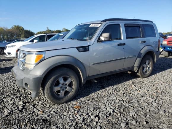 ✅ 2007 Dodge Nitro SXT • VIN: 1D8GT28K67W544289 • Lot: 85746485. Wystawiony na Copart z przebiegiem 308 577 mil. Bezpłatny archiwum sprzedaży aukcyjnych z USA i szczegółowy raport historii pojazdu na DreamBid. Zdjęcie 1.