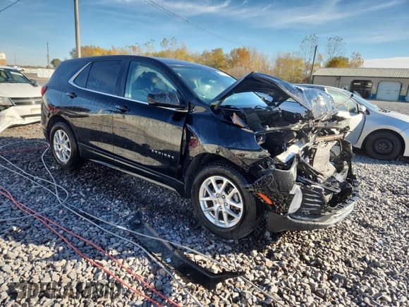 ✅ 2022 Chevrolet Equinox LT • VIN: 3GNAXKEV3NL232657 • Lot: 91201175. Listed on Copart with 26,477 mi. Free auction sales archive from the USA and detailed vehicle history report at DreamBid. Image 4.