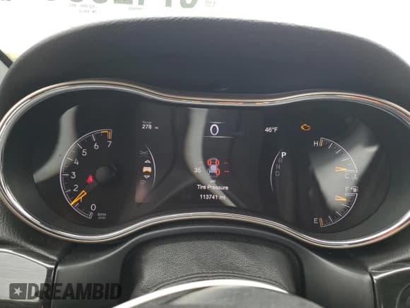 ✅ 2016 Jeep Grand Cherokee Laredo • VIN: 1C4RJFAG5GC470312 • Lot: 87428065. Listed on Copart with 113,741 mi. Free auction sales archive from the USA and detailed vehicle history report at DreamBid. Image 9.