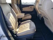 ✅ 2011 Chevrolet Traverse LTZ • VIN: 1GNKRLED3BJ284529 • Lot: 72092754. Wystawiony na Copart z przebiegiem 182 644 mil. Bezpłatny archiwum sprzedaży aukcyjnych z USA i szczegółowy raport historii pojazdu na DreamBid. Zdjęcie 11.