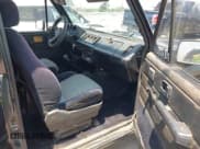 ✅ 1989 Isuzu Trooper • VIN: JACCH57E2K8917304 • Lot: 42730947. Listed on IAAI with 257,021 mi. Free auction sales archive from the USA and detailed vehicle history report at DreamBid. Image 5.