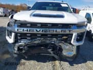 ✅ 2022 Chevrolet Silverado 2500HD LT • VIN: 1GC2YNE73NF102806 • Lot: 43122902. Listed on IAAI with Not provided. Free auction sales archive from the USA and detailed vehicle history report at DreamBid. Image 6.
