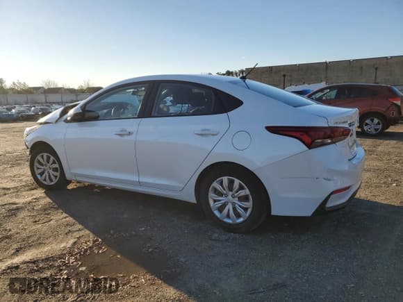 ✅ 2018 Hyundai Accent SE • VIN: 3KPC24A37JE023016 • Лот: 86780234. Опубликован ранее на Copart с пробегом 112 048 миль. Бесплатный доступ к архиву аукционных продаж из США и подробный отчёт об истории автомобиля на DreamBid. Изображение 2.