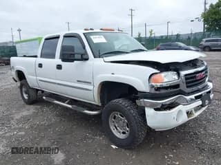 ✅ 2005 GMC Sierra 2500HD SLT • VIN: 1GTHK23U05F877387 • Lot: 42870522. Listed on IAAI with Not provided. Free auction sales archive from the USA and detailed vehicle history report at DreamBid. Image 1.