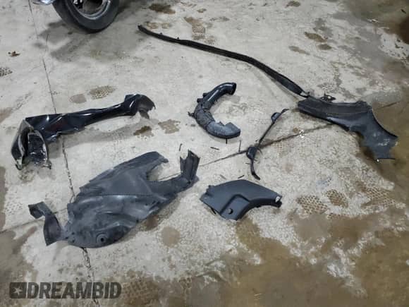 ✅ 2017 Hyundai Veloster Value Edition • VIN: KMHTC6AD3HU310121 • Лот: 84523455. Опубликован ранее на Copart с пробегом 87 258 миль. Бесплатный доступ к архиву аукционных продаж из США и подробный отчёт об истории автомобиля на DreamBid. Изображение 12.