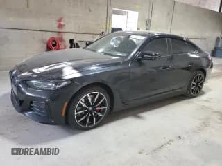 ✅ 2023 BMW i4 eDrive40 • VIN: WBY73AW06PFN73798 • Lot: 81309775. Wystawiony na Copart z przebiegiem 48 544 mil. Bezpłatny archiwum sprzedaży aukcyjnych z USA i szczegółowy raport historii pojazdu na DreamBid. Zdjęcie 1.