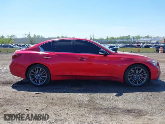 ✅ 2019 Infiniti Q50 Red Sport 400 • VIN: JN1FV7AR4KM800929 • Lot: 42130266. Wystawiony na IAAI z przebiegiem 76 741 mil. Bezpłatny archiwum sprzedaży aukcyjnych z USA i szczegółowy raport historii pojazdu na DreamBid. Zdjęcie 13.