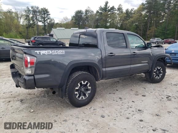 ✅ 2020 Toyota Tacoma SR5 • VIN: 3TMCZ5AN9LM349427 • Lot: 56133085. Listed on Copart with 83,191 mi. Free auction sales archive from the USA and detailed vehicle history report at DreamBid. Image 3.