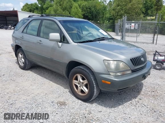 ✅ 2000 Lexus RX 300 • VIN: JT6GF10U8Y0048483 • Lot: 42969362. Listed on IAAI with 337,818 mi. Free auction sales archive from the USA and detailed vehicle history report at DreamBid. Image 1.