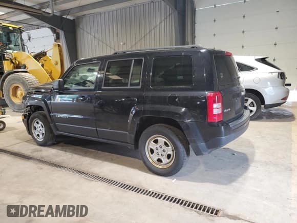 ✅ 2015 Jeep Patriot Sport • VIN: 1C4NJRBB5FD347203 • Lot: 62830615. Listed on Copart with 109,609 mi. Free auction sales archive from the USA and detailed vehicle history report at DreamBid. Image 2.