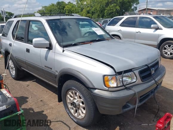 ✅ 2001 Honda Passport LX • VIN: 4S6CK58W814404920 • Lot: 42901295. Listed on IAAI with 206,857 mi. Free auction sales archive from the USA and detailed vehicle history report at DreamBid. Image 1.