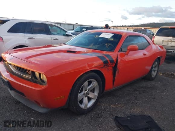✅ 2009 Dodge Challenger R/T • VIN: 2B3LJ54T29H558261 • Lot: 43633691. Wystawiony na IAAI z przebiegiem 159 008 mil. Bezpłatny archiwum sprzedaży aukcyjnych z USA i szczegółowy raport historii pojazdu na DreamBid. Zdjęcie 18.