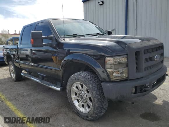 ✅ 2008 Ford F-350 XL • VIN: 1FTSW31R08EB49836 • Lot: 50915895. Listed on Copart with 273,563 mi. Free auction sales archive from the USA and detailed vehicle history report at DreamBid. Image 4.