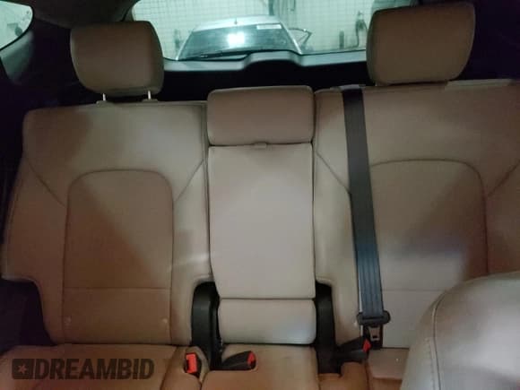 ✅ 2017 Hyundai Santa Fe 2.4L • VIN: 5XYZUDLB1HG482385 • Lot: 50119073. Wystawiony na Copart z przebiegiem 51 918 mil. Bezpłatny archiwum sprzedaży aukcyjnych z USA i szczegółowy raport historii pojazdu na DreamBid. Zdjęcie 10.