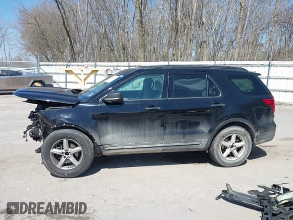 ✅ 2018 Ford Explorer • VIN: 1FM5K8B83JGC25292 • Лот: 42018151. Опубликован ранее на IAAI с пробегом 110 728 миль. Бесплатный доступ к архиву аукционных продаж из США и подробный отчёт об истории автомобиля на DreamBid. Изображение 14.
