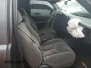 ✅ 1999 Chevrolet Silverado 1500 • VIN: 1GCEC14W3XZ158422 • Лот: 82565864. Опубликован ранее на Copart с пробегом Не указан. Бесплатный доступ к архиву аукционных продаж из США и подробный отчёт об истории автомобиля на DreamBid. Изображение 7.