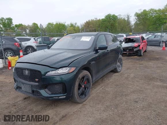 ✅ 2017 Jaguar F-Pace S • VIN: SADCM2BV3HA056899 • Лот: 42184028. Опубликован ранее на IAAI с пробегом 99 687 миль. Бесплатный доступ к архиву аукционных продаж из США и подробный отчёт об истории автомобиля на DreamBid. Изображение 2.