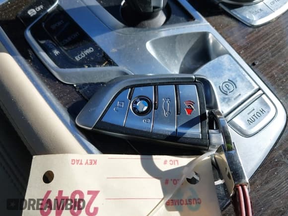 ✅ 2018 BMW 7 Series 740i xDrive • VIN: WBA7E4C54JGV23736 • Lot: 41457470. Listed on IAAI with 70,243 mi. Free auction sales archive from the USA and detailed vehicle history report at DreamBid. Image 11.