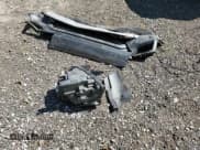 ✅ 2019 Volkswagen Atlas SE • VIN: 1V2UR2CA6KC561343 • Лот: 80333515. Опубликован ранее на Copart с пробегом 121 470 миль. Бесплатный доступ к архиву аукционных продаж из США и подробный отчёт об истории автомобиля на DreamBid. Изображение 13.