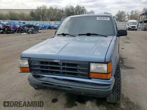 ✅ 1991 Ford Explorer Eddie Bauer • VIN: 1FMCU24X2MUB51873 • Лот: 50836445. Опубликован ранее на Copart с пробегом 20 297 миль. Бесплатный доступ к архиву аукционных продаж из США и подробный отчёт об истории автомобиля на DreamBid. Изображение 11.
