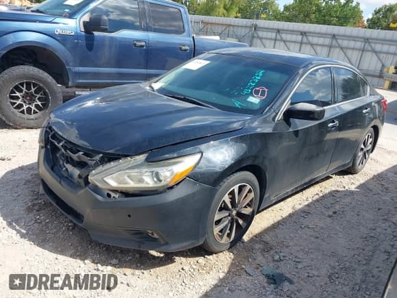 ✅ 2018 Nissan Altima SV • VIN: 1N4AL3AP1JC204689 • Lot: 43283822. Wystawiony na IAAI z przebiegiem 155 738 mil. Bezpłatny archiwum sprzedaży aukcyjnych z USA i szczegółowy raport historii pojazdu na DreamBid. Zdjęcie 2.