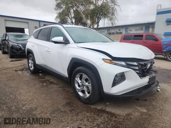 2024 Hyundai Tucson SEL with VIN 5NMJB3DE9RH427566, listed as a Copart auction lot 86454155 with 36,393 mi miles and Clean title. Bid and sale history available at DreamBid. Image 4.