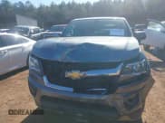 ✅ 2019 Chevrolet Colorado 2WD Work Truck • VIN: 1GCGSBEA8K1262061 • Lot: 41114924. Wystawiony na IAAI z przebiegiem 131 995 mil. Bezpłatny archiwum sprzedaży aukcyjnych z USA i szczegółowy raport historii pojazdu na DreamBid. Zdjęcie 12.