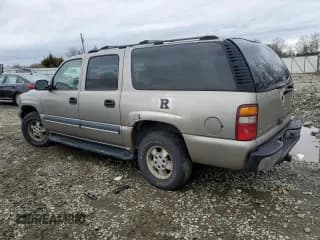 ✅ 2003 Chevrolet Suburban LT • VIN: 1GNEC16Z53J102683 • Lot: 49550365. Wystawiony na Copart z przebiegiem 235 200 mil. Bezpłatny archiwum sprzedaży aukcyjnych z USA i szczegółowy raport historii pojazdu na DreamBid. Zdjęcie 2.
