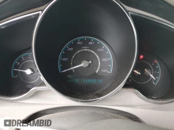 ✅ 2012 Chevrolet Malibu 1LS • VIN: 1G1ZB5E00CF225262 • Lot: 73627544. Listed on Copart with 119,992 mi. Free auction sales archive from the USA and detailed vehicle history report at DreamBid. Image 9.