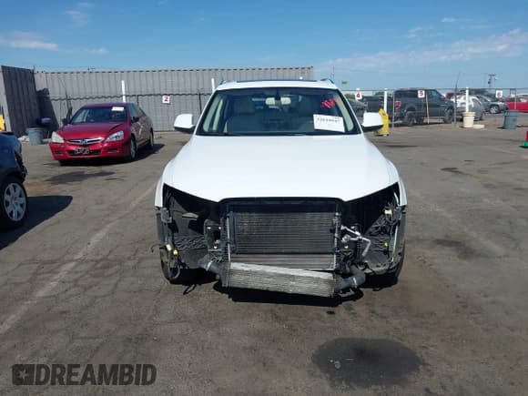 ✅ 2015 Audi Q5 Premium Plus • VIN: WA1CMAFP6FA063712 • Lot: 42618947. Wystawiony na IAAI z przebiegiem 144 575 mil. Bezpłatny archiwum sprzedaży aukcyjnych z USA i szczegółowy raport historii pojazdu na DreamBid. Zdjęcie 6.