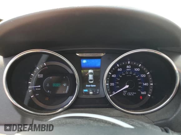 ✅ 2013 Hyundai Sonata • VIN: KMHEC4A41DA086985 • Lot: 70013395. Listed on Copart with 121,322 mi. Free auction sales archive from the USA and detailed vehicle history report at DreamBid. Image 9.