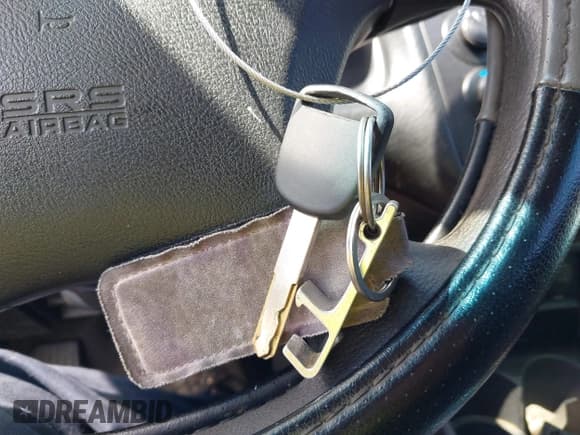 ✅ 2005 Honda Civic VP • VIN: 1HGEM22175L071411 • Lot: 42556680. Wystawiony na IAAI z przebiegiem 225 837 mil. Bezpłatny archiwum sprzedaży aukcyjnych z USA i szczegółowy raport historii pojazdu na DreamBid. Zdjęcie 11.