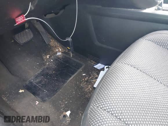 2013 Chevrolet Equinox LT с VIN 1GNFLEEK8DZ106407, выставлен на аукционе IAAI как лот 43514582 с пробегом 202 581 миль миль и . История ставок и продаж доступна на DreamBid. Изображение 11.